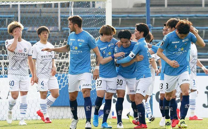 开云体育平台APP-横滨对阵鹿岛鹿角，谁能在比赛中取得胜利？