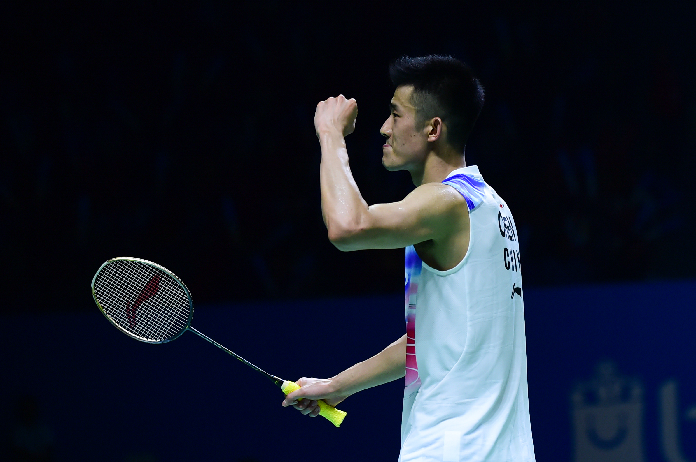 印尼羽毛球队鏖战中国羽毛球队，谌龙惊艳世界