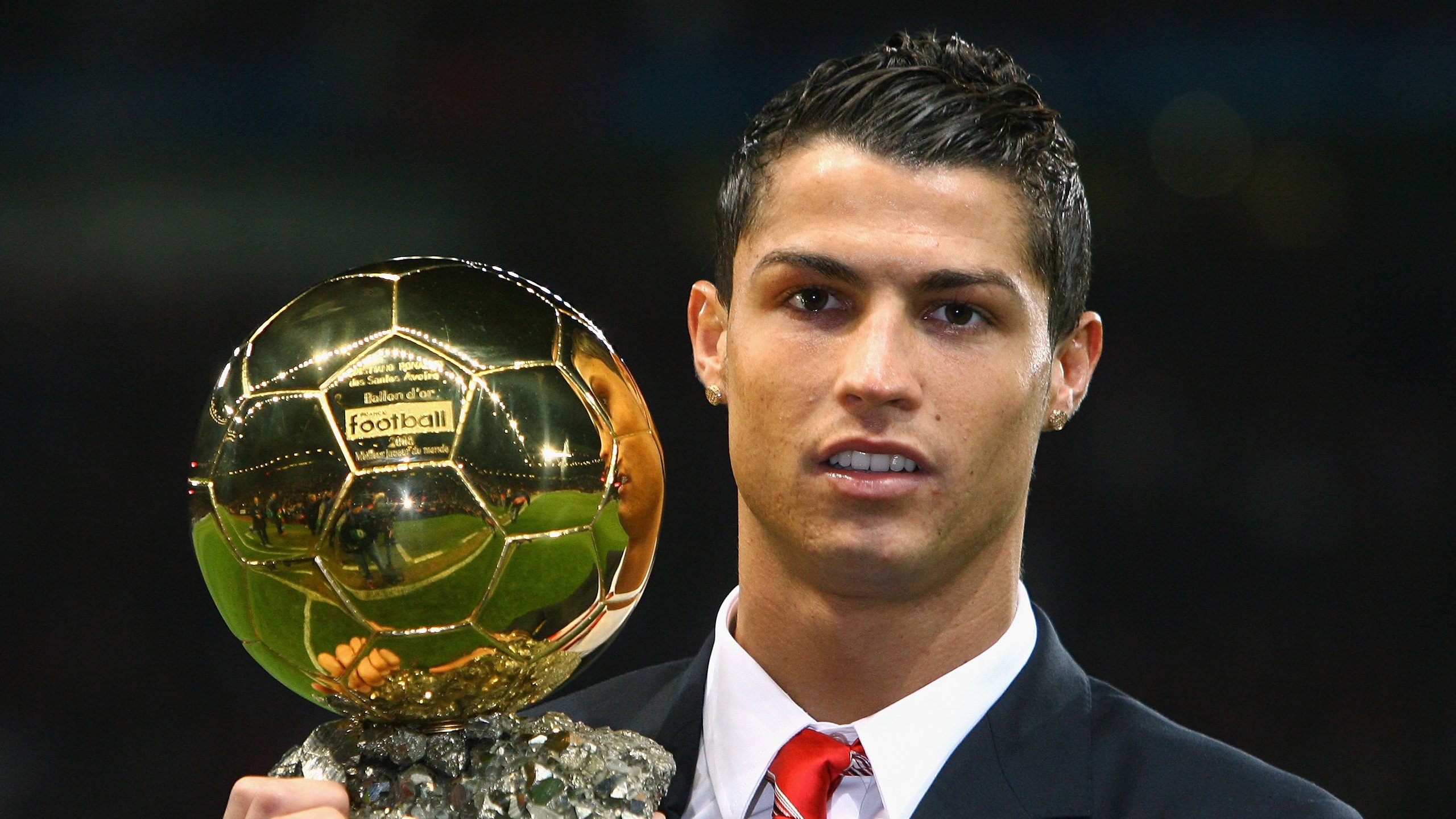 卢卡库压力下完成爆发,克罗地亚制霸芬兰—欧洲杯赛场上的双重奏鸣