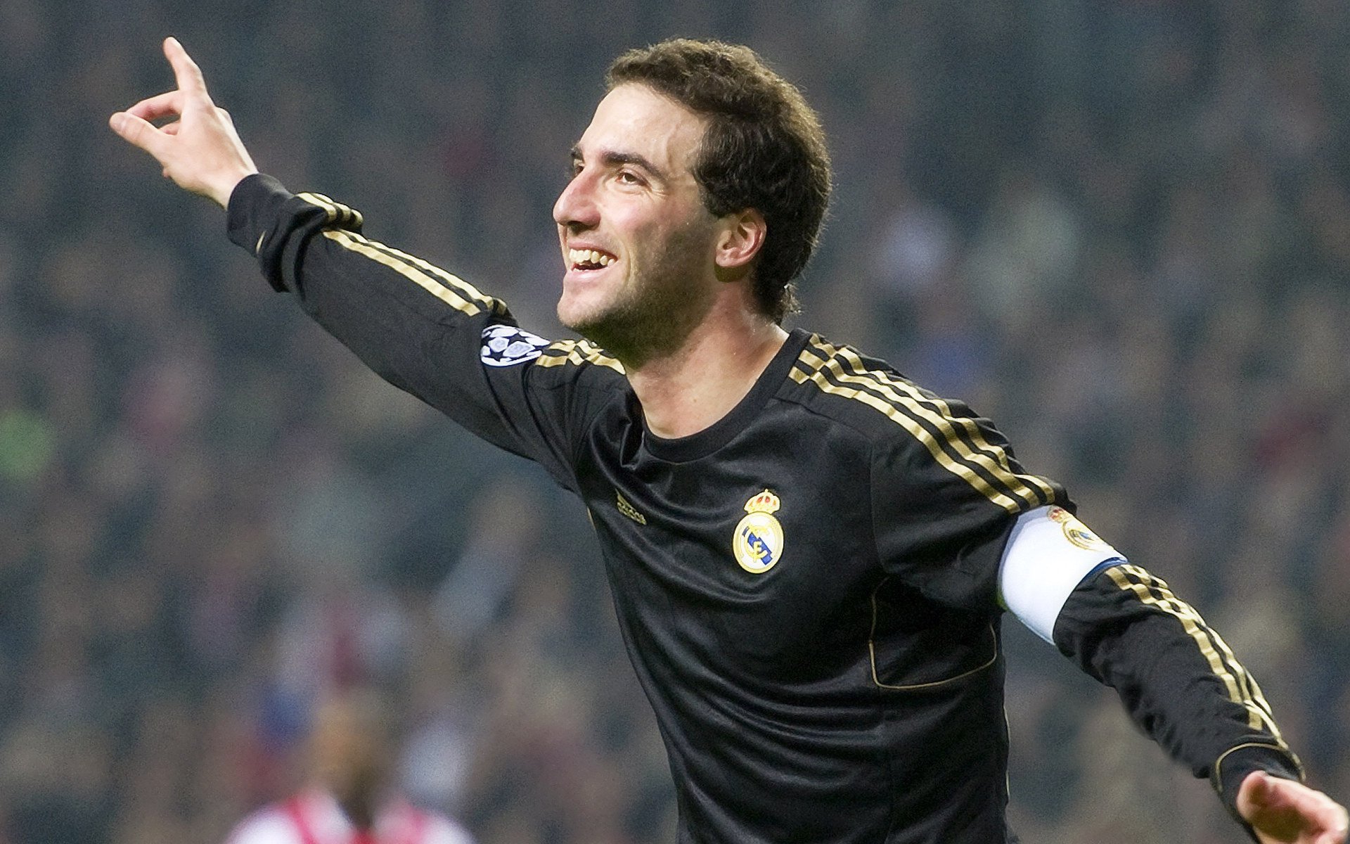 雨林与永恒之城的碰撞，卡马文加在哥斯达黎加对阵拉齐奥中的自我救赎