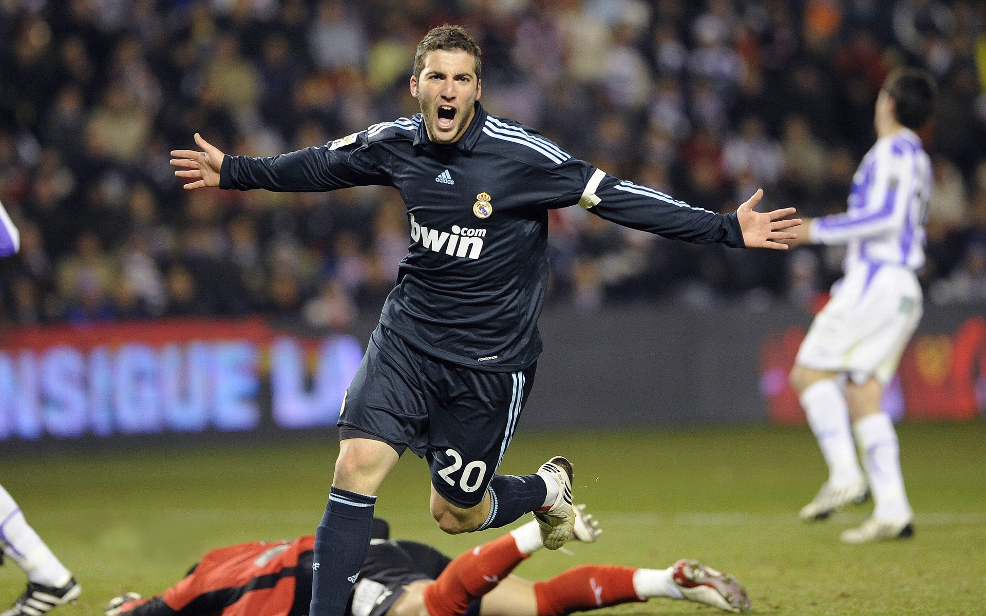 范戴克,欧冠决赛之夜的钢铁长城与关键先生