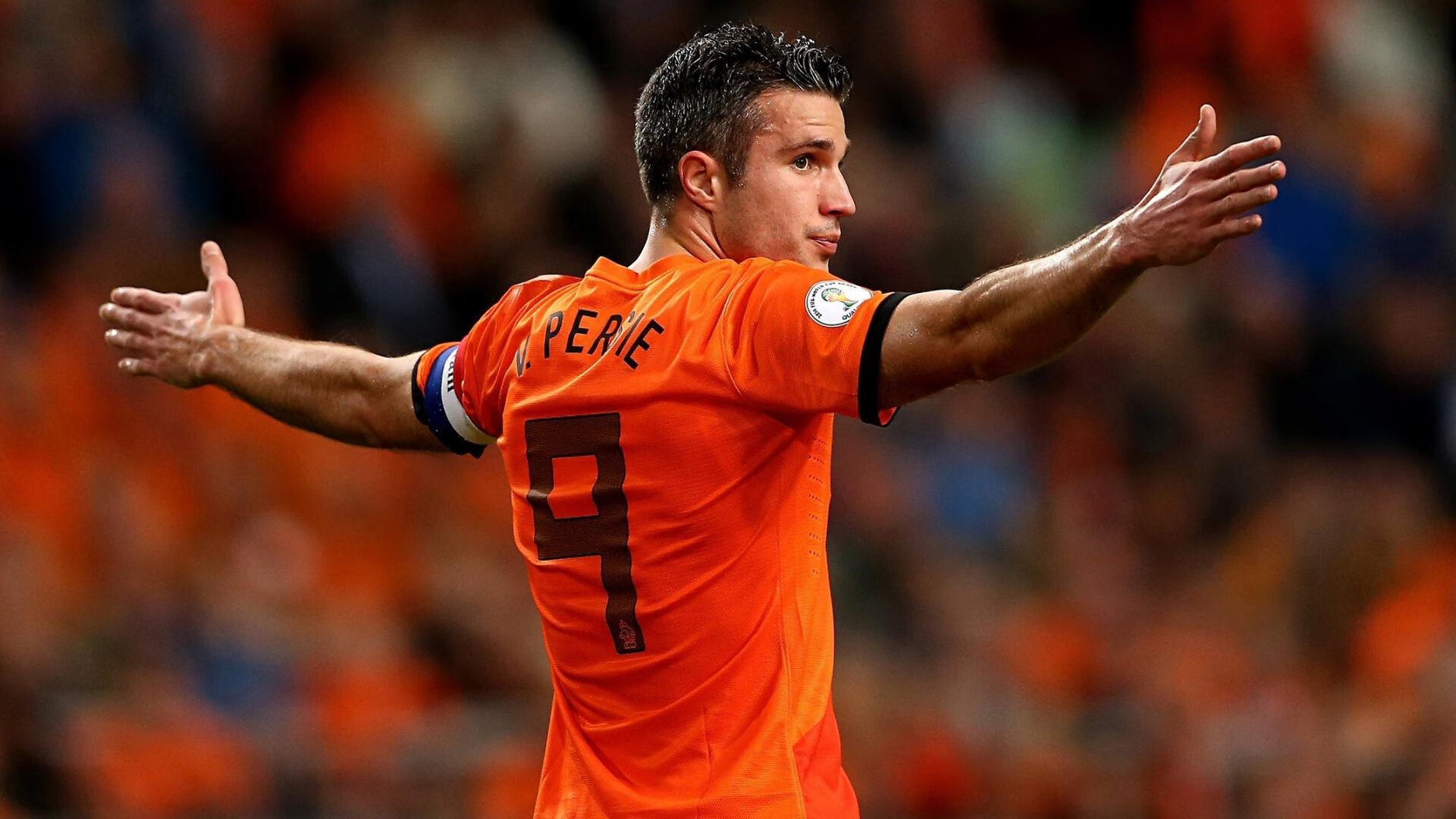 从绿茵场到赛道，当法比尼奥在F1接管比赛，沙特足球险胜背后的冠军逻辑